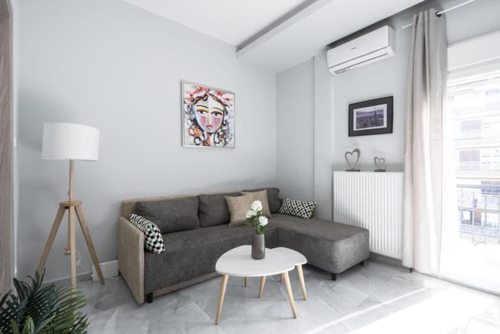 Soleggiato Minimal Apartment Thessaloniki Exterior photo